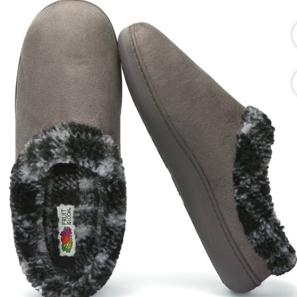 FRUIT OF THE LOOM Mens Faux Suede Slippers Size Small 7-8 New